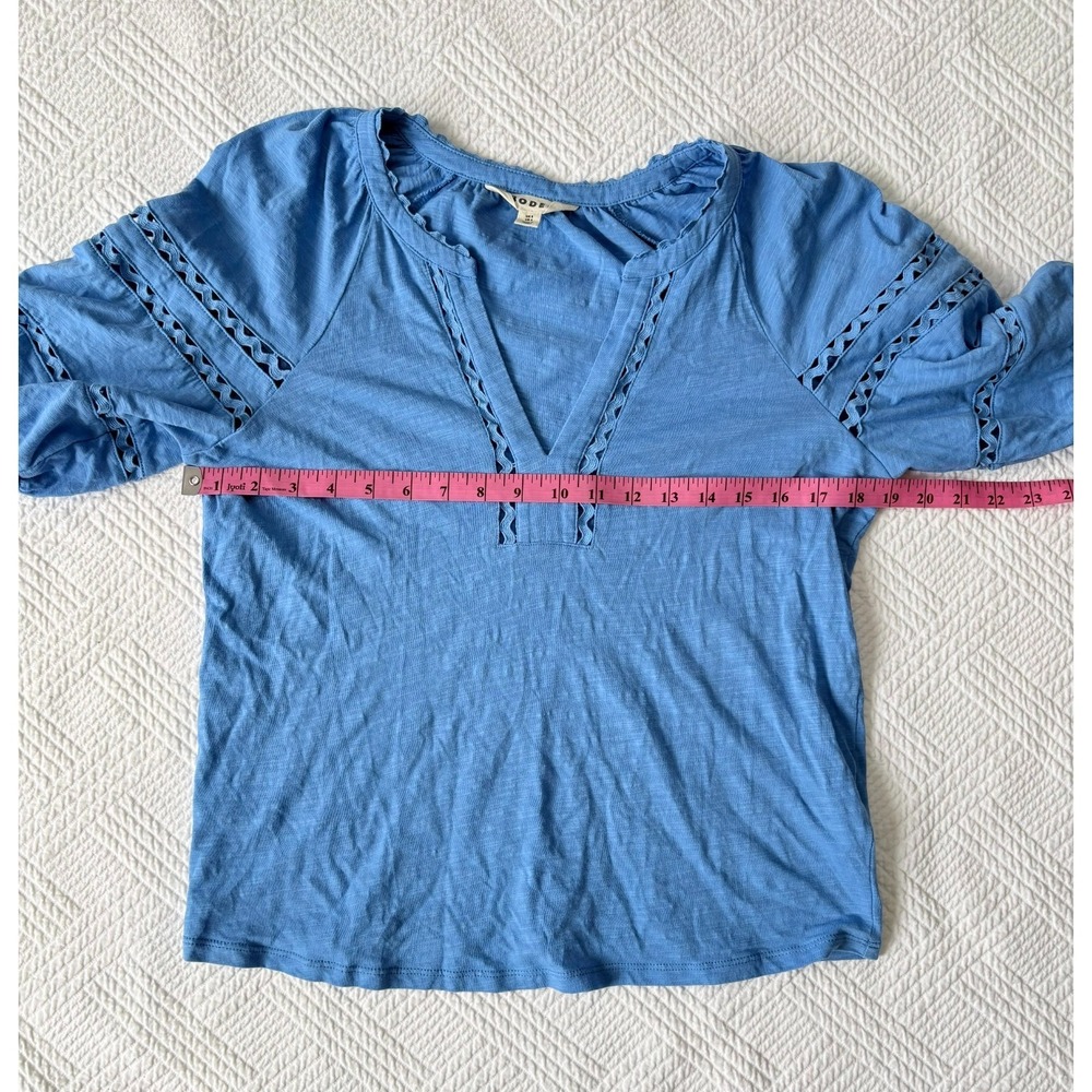 Boden Women's Size 4 Blue Maisy Rikrak Puff Sleeve Top V Neck Elevated Casual - Picture 3 of 8